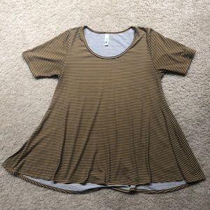 Lularoe tshirt tunic